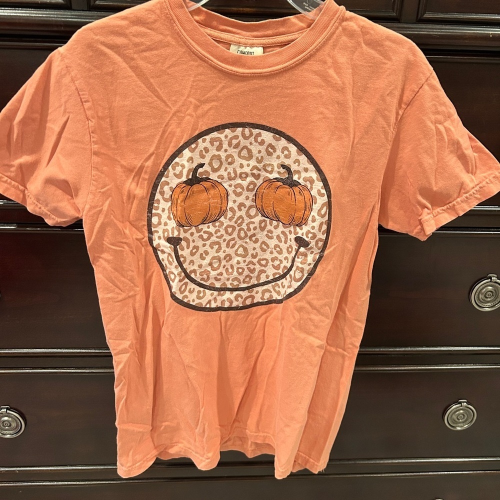 Comfort Colors Orange Leopard Smiley Kids Tee
